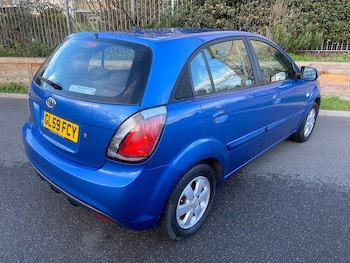 Used Kia Rio 2010 for sale - 77241486: Photo