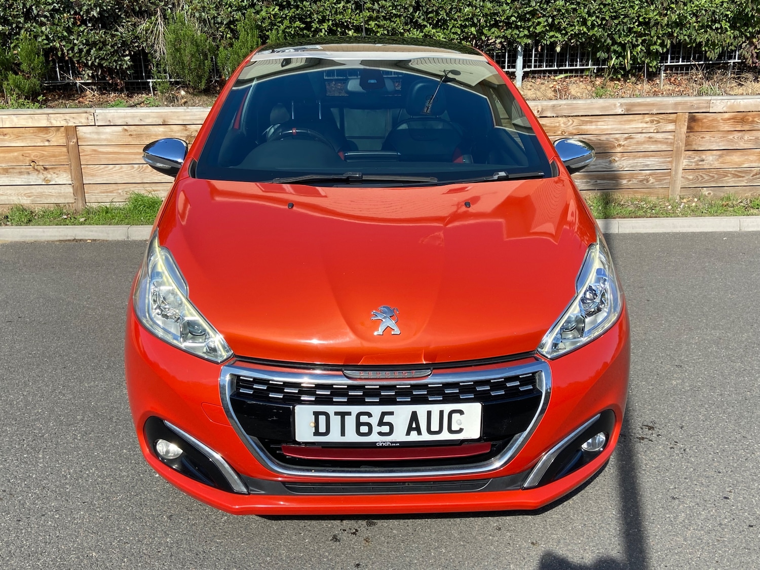 Used Peugeot 208 2016 for sale - 76010673: Photo 2