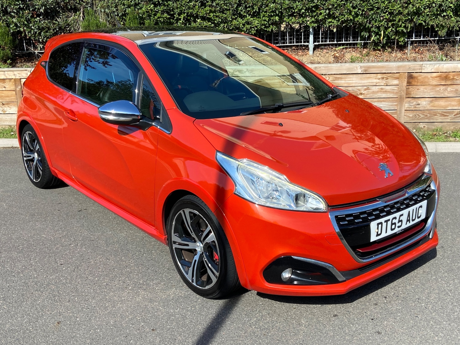 Used Peugeot 208 2016 for sale - 76010673: Photo 3