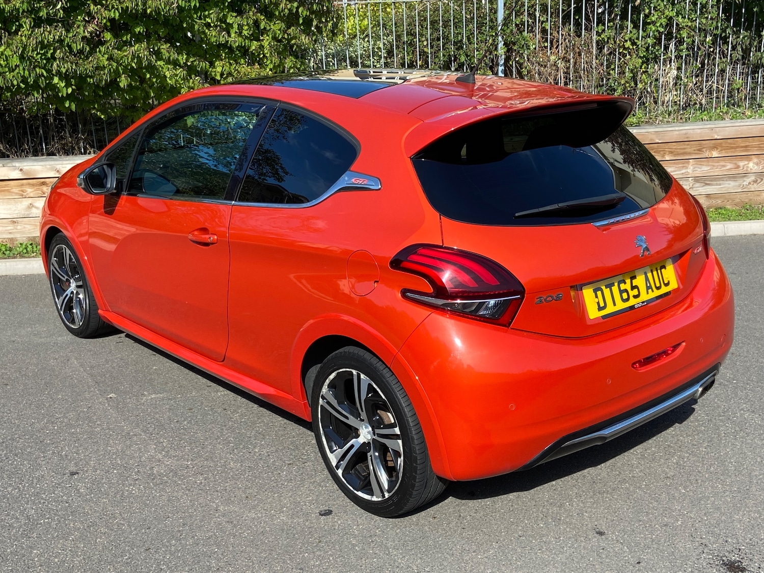 Used Peugeot 208 2016 for sale - 76010673: Photo 7