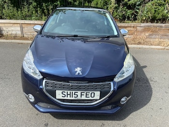 Used Peugeot 208 2015 for sale - 78412984: Photo