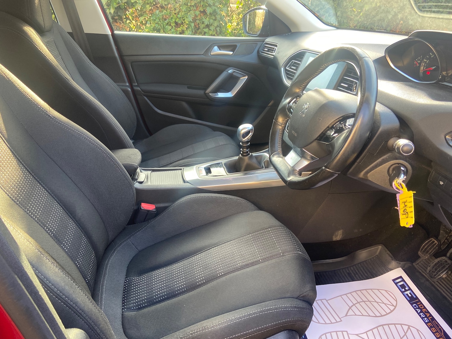 Used Peugeot 308 2015 for sale - 77113434: Photo 8