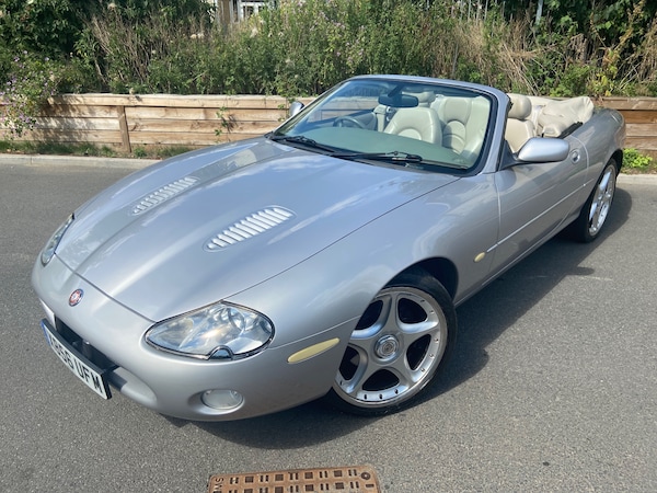 Used Jaguar XKR 2000 for sale - 73873731: Photo 24
