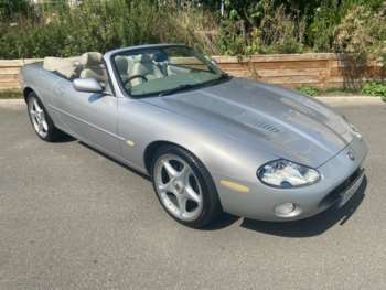 Used Jaguar XKR 2000 for sale - 73873731: Photo