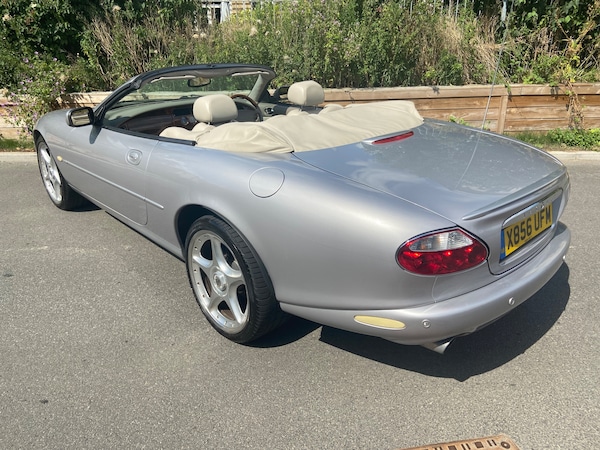 Used Jaguar XKR 2000 for sale - 73873731: Photo 7