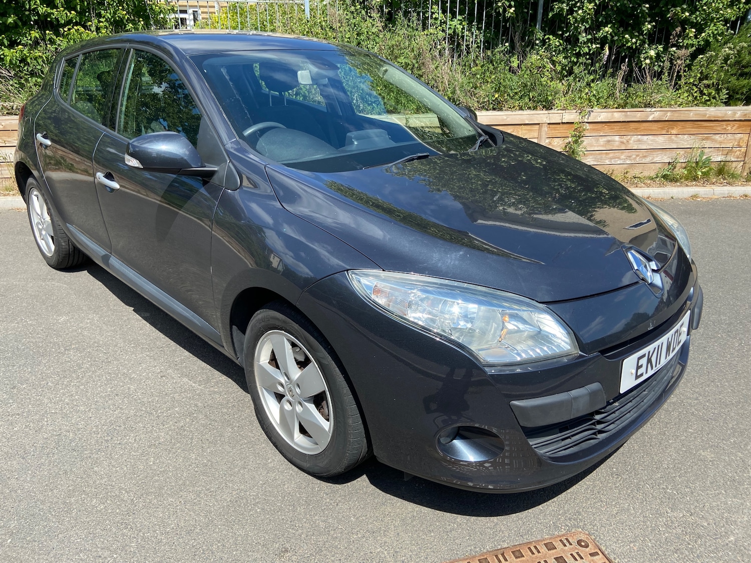 Used Renault Megane 2011 for sale - 76320027: Photo 3