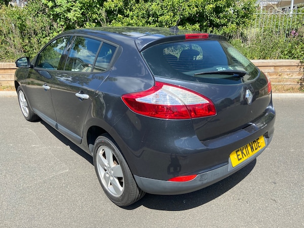 Used Renault Megane 2011 for sale - 76320027: Photo 7