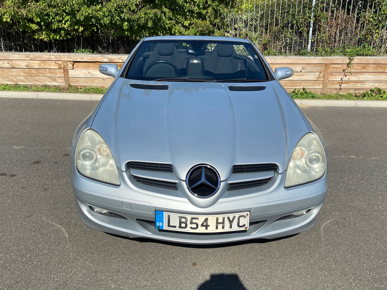 Used Mercedes-Benz SLK 2005 for sale - 76010693: Photo 2