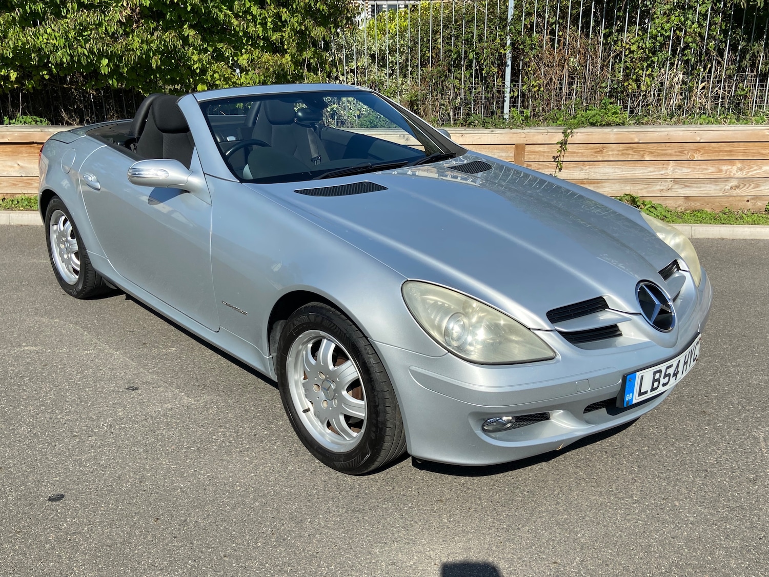 Used Mercedes-Benz SLK 2005 for sale - 76010693: Photo 3