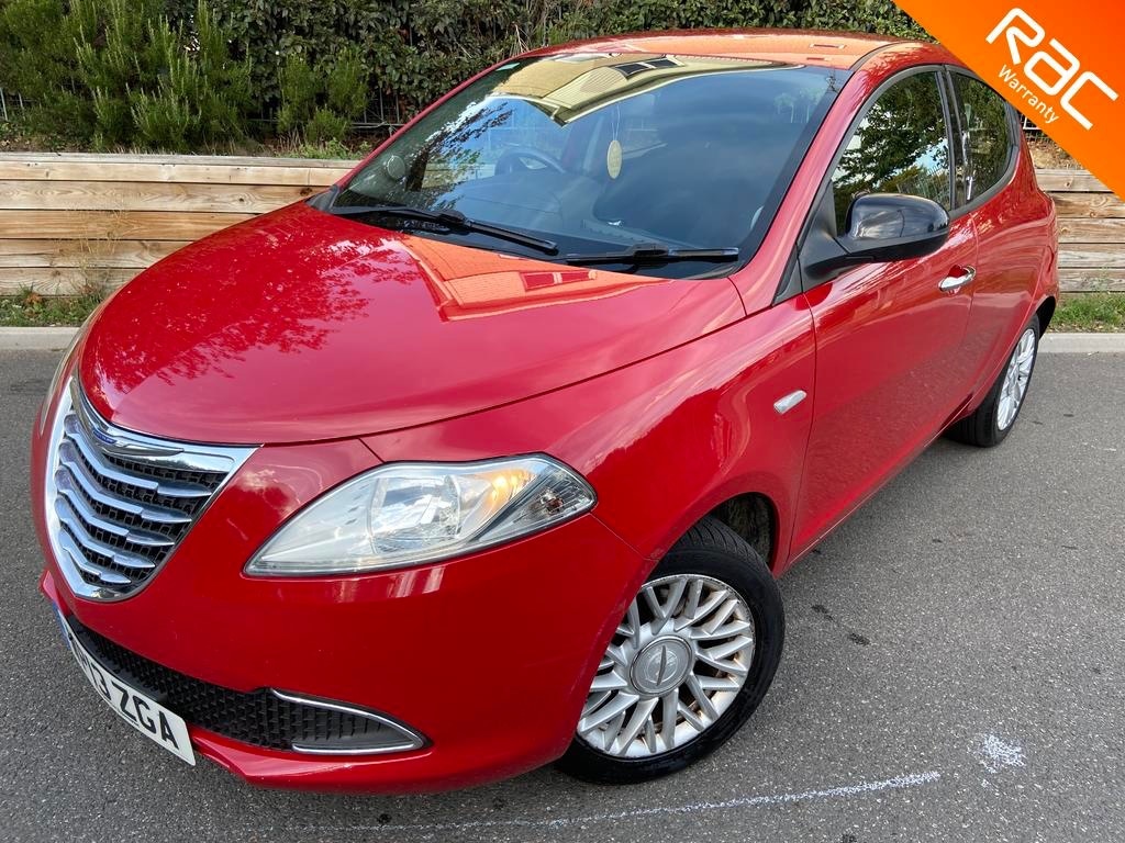 Used Chrysler Ypsilon 2013 for sale - 76107042: Photo 1