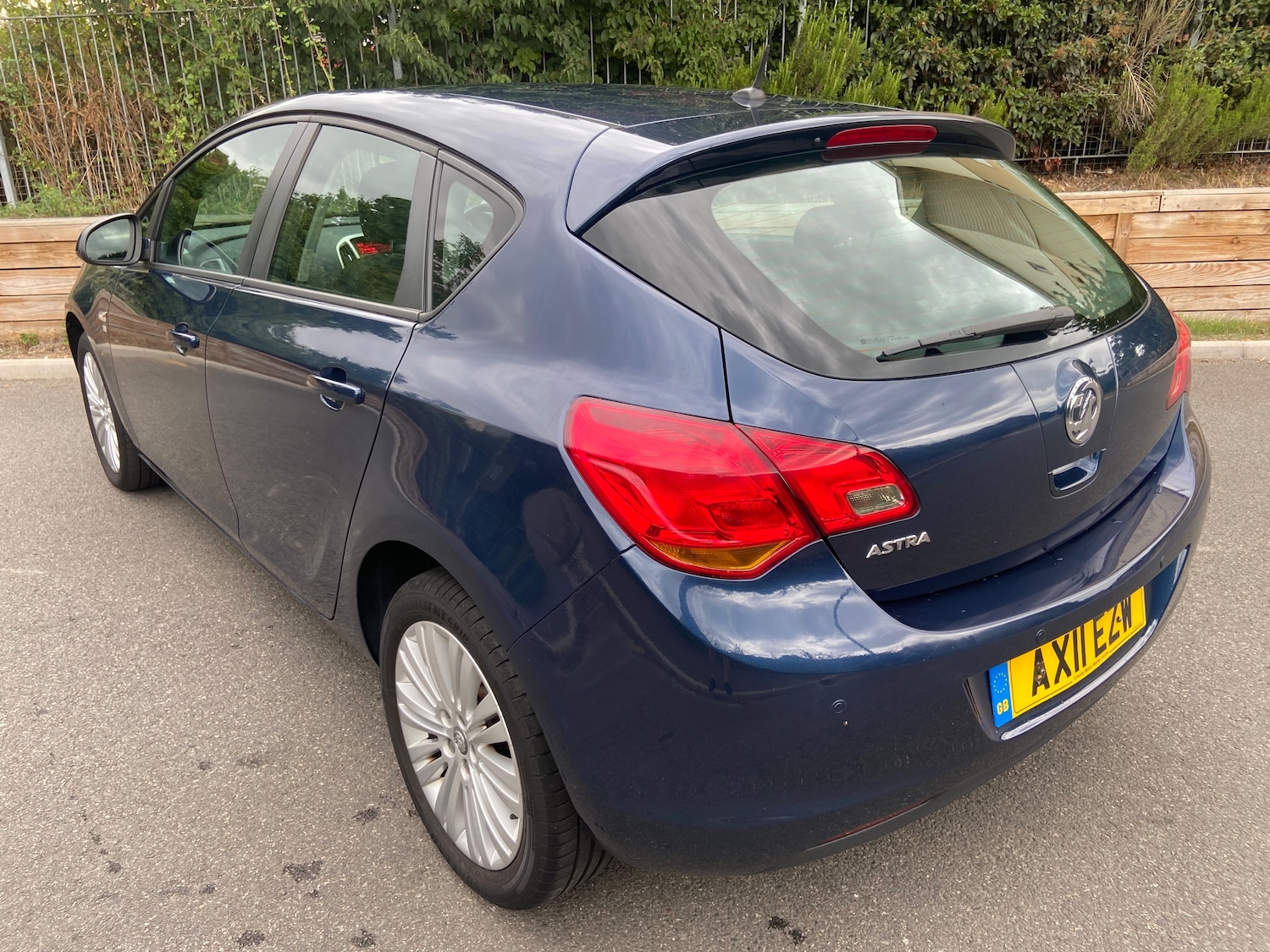 Vehicle 6