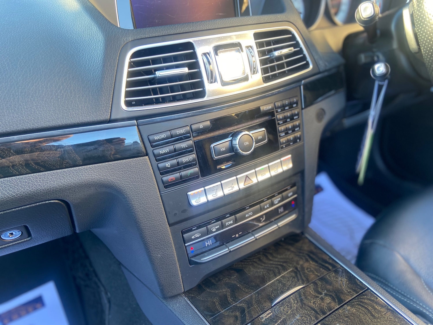 Used Mercedes-Benz E Class 2014 for sale - 76663123: Photo 17