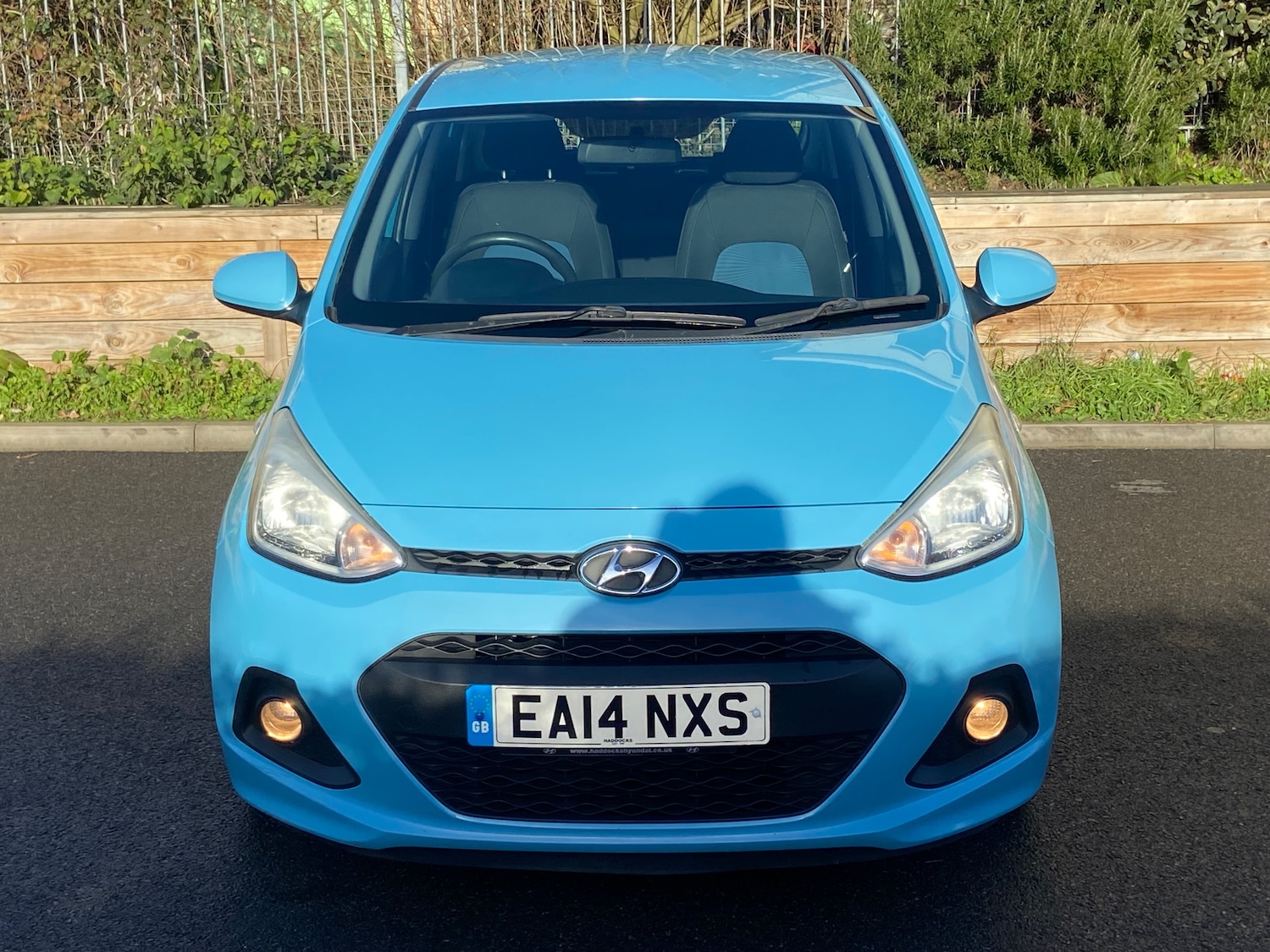 Used Hyundai i10 2014 for sale - 77113433: Photo 2