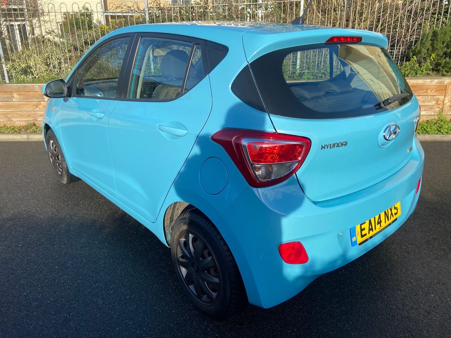 Used Hyundai i10 2014 for sale - 77113433: Photo 6