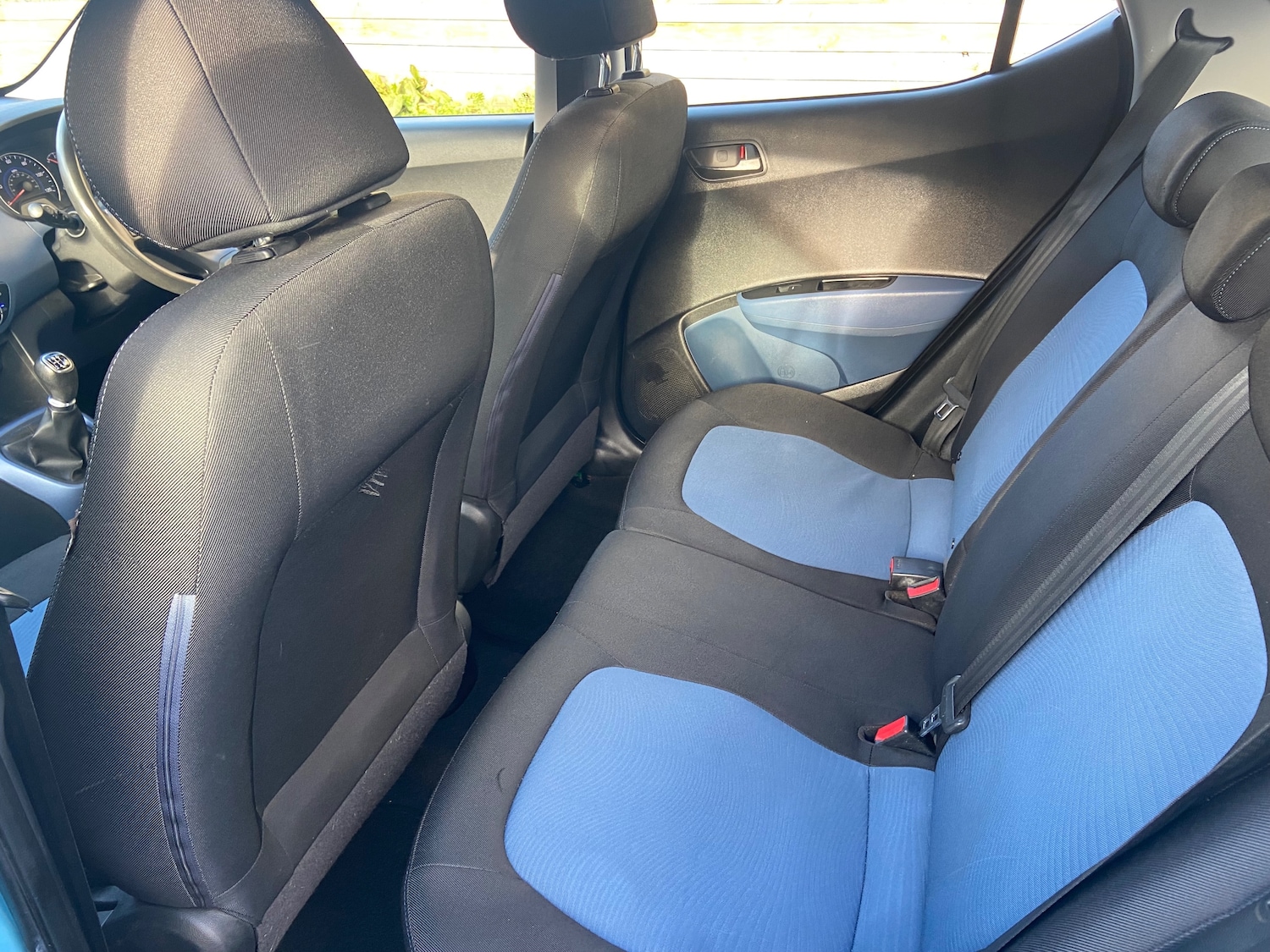 Used Hyundai i10 2014 for sale - 77113433: Photo 8