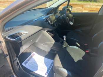 Used Peugeot 208 2014 for sale - 74214821: Photo