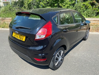 Used Ford Fiesta 2013 for sale - 78413028: Photo