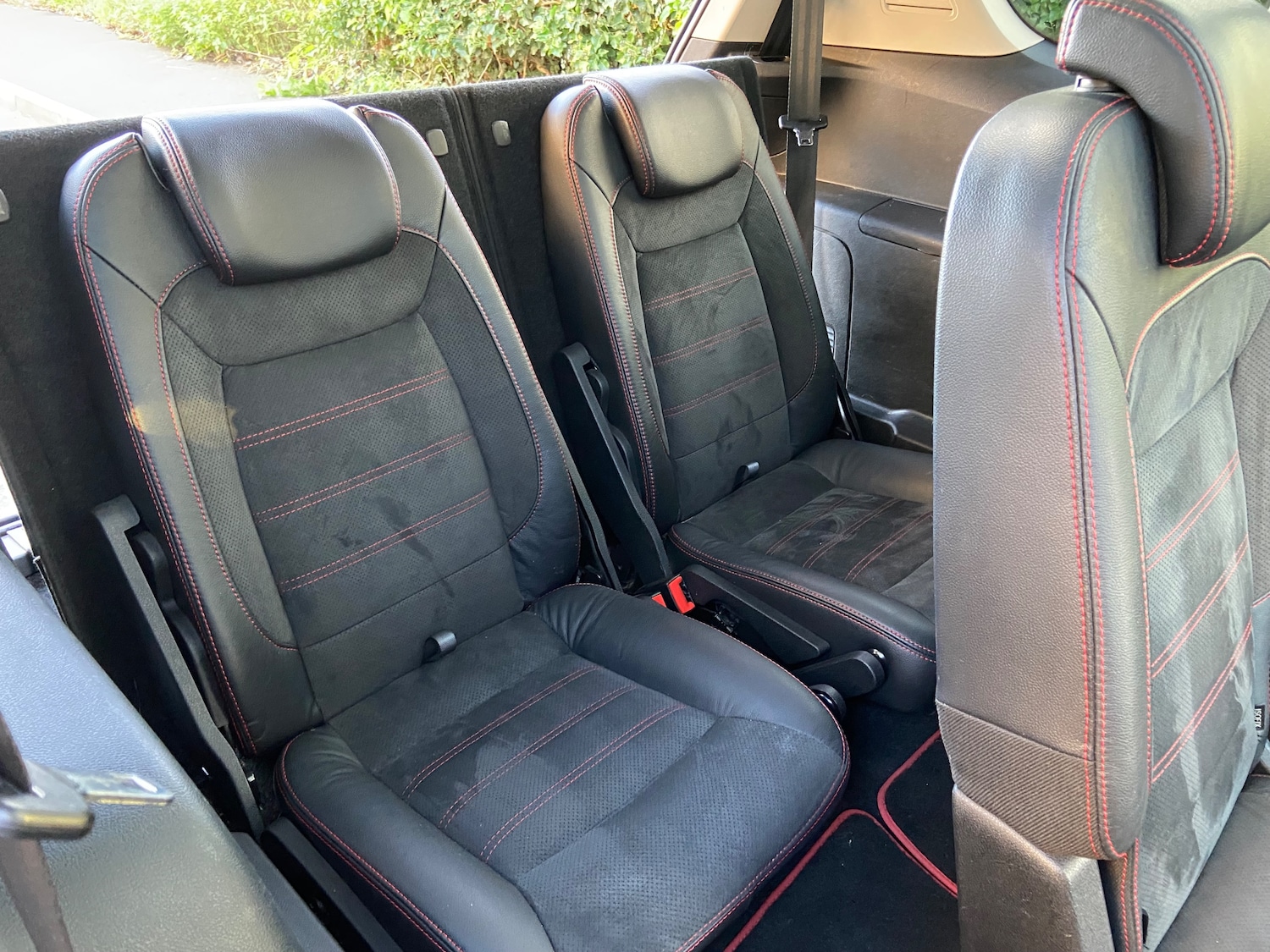 Used Ford S-Max 2011 for sale - 76590674: Photo 11