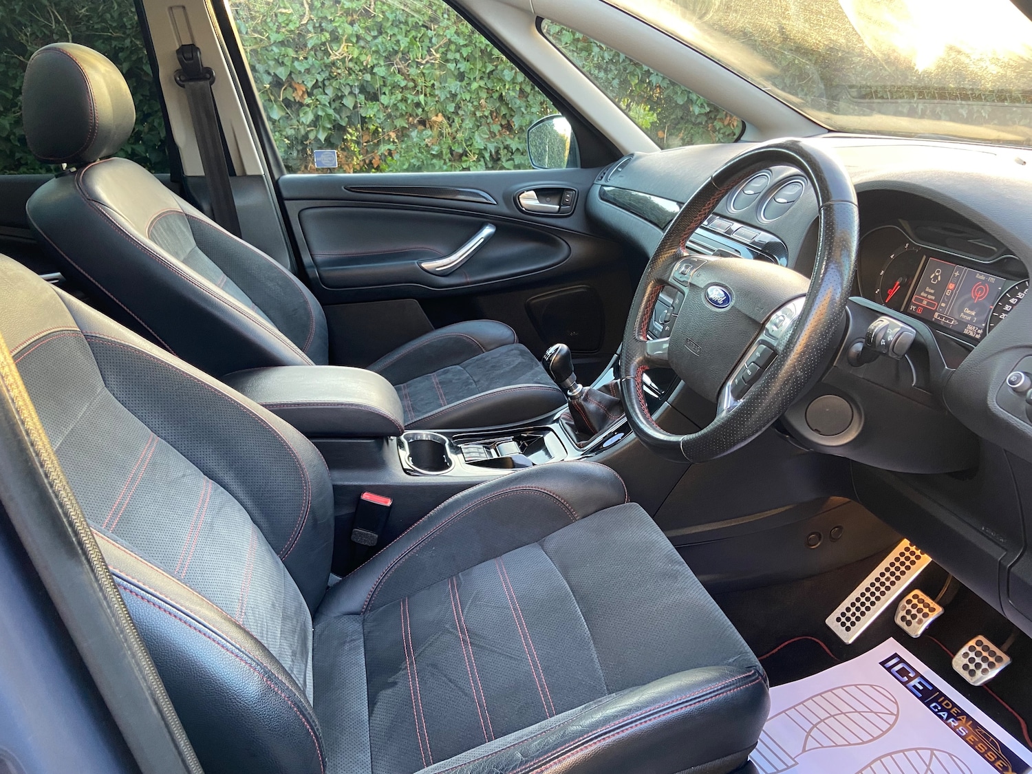 Used Ford S-Max 2011 for sale - 76590674: Photo 14