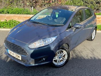 Used Ford Fiesta 2014 for sale - 76480790: Photo