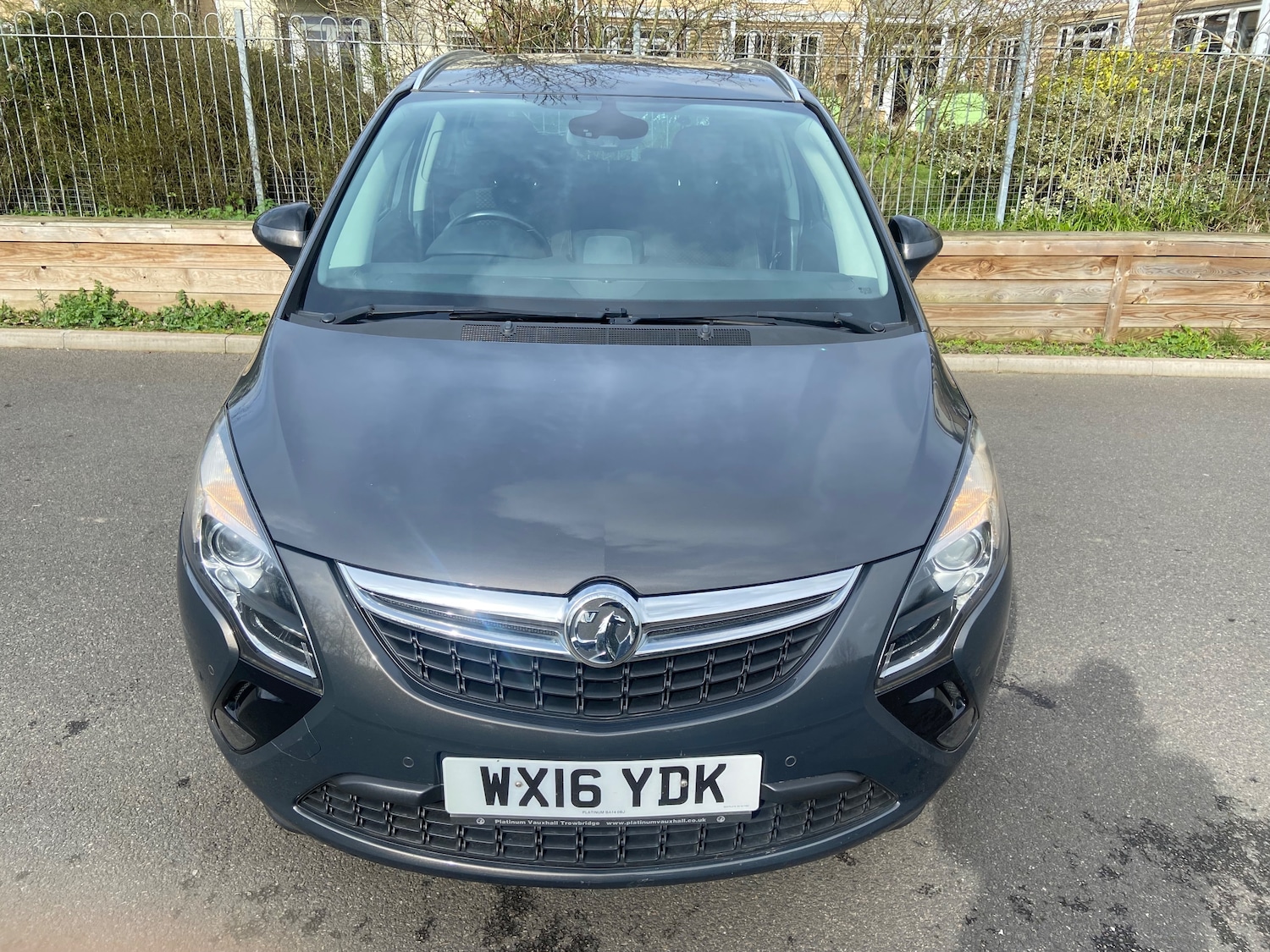Used Vauxhall Zafira Tourer 2016 for sale - 77413977: Photo 2