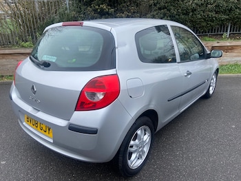 Used Renault Clio 2008 for sale - 77421286: Photo