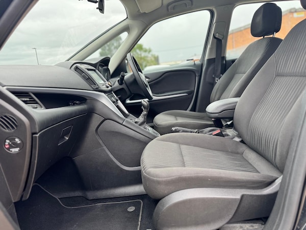 Used Vauxhall Zafira Tourer 2016 for sale - 75377728: Photo 10