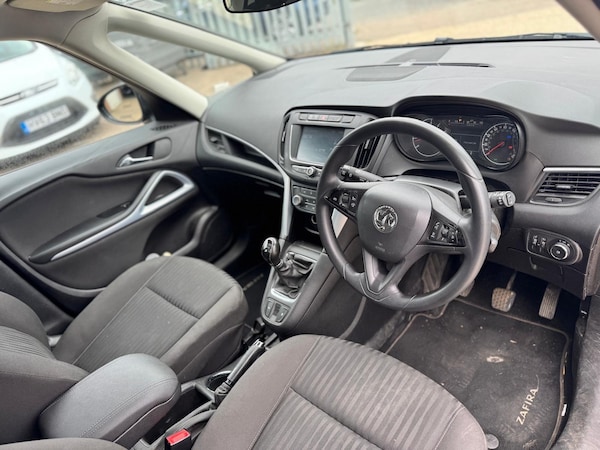 Used Vauxhall Zafira Tourer 2016 for sale - 75377728: Photo 12
