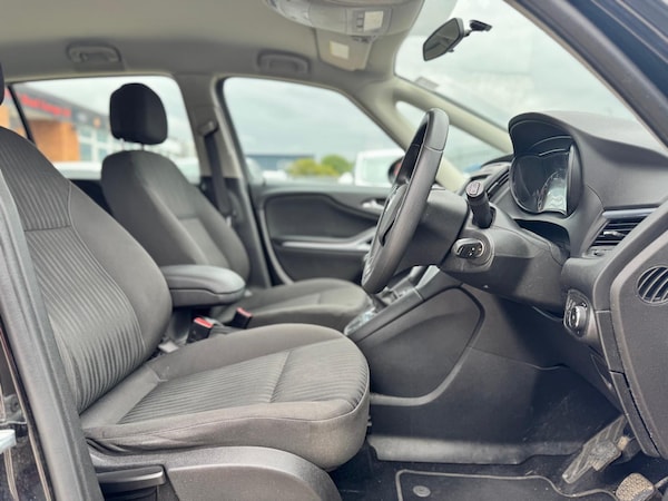 Used Vauxhall Zafira Tourer 2016 for sale - 75377728: Photo 13