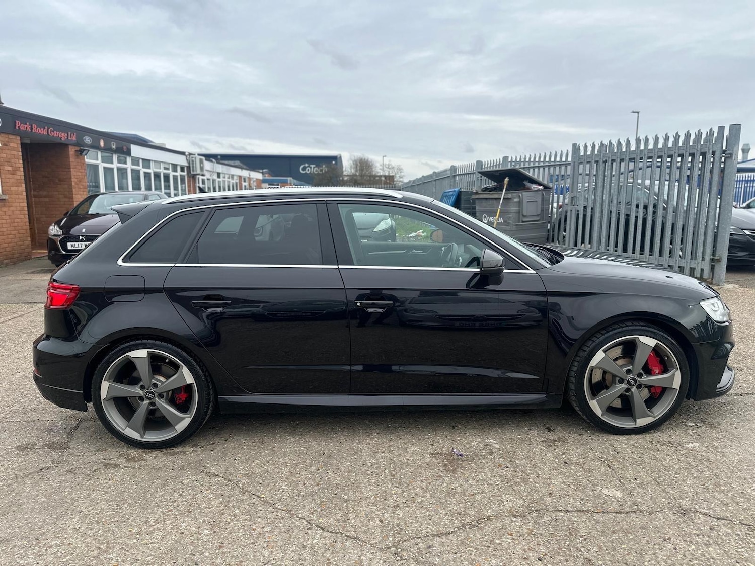 Used Audi RS3 2018 for sale - 76832270: Photo 39