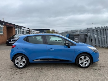 Used Renault Clio 2013 for sale - 77883424: Photo
