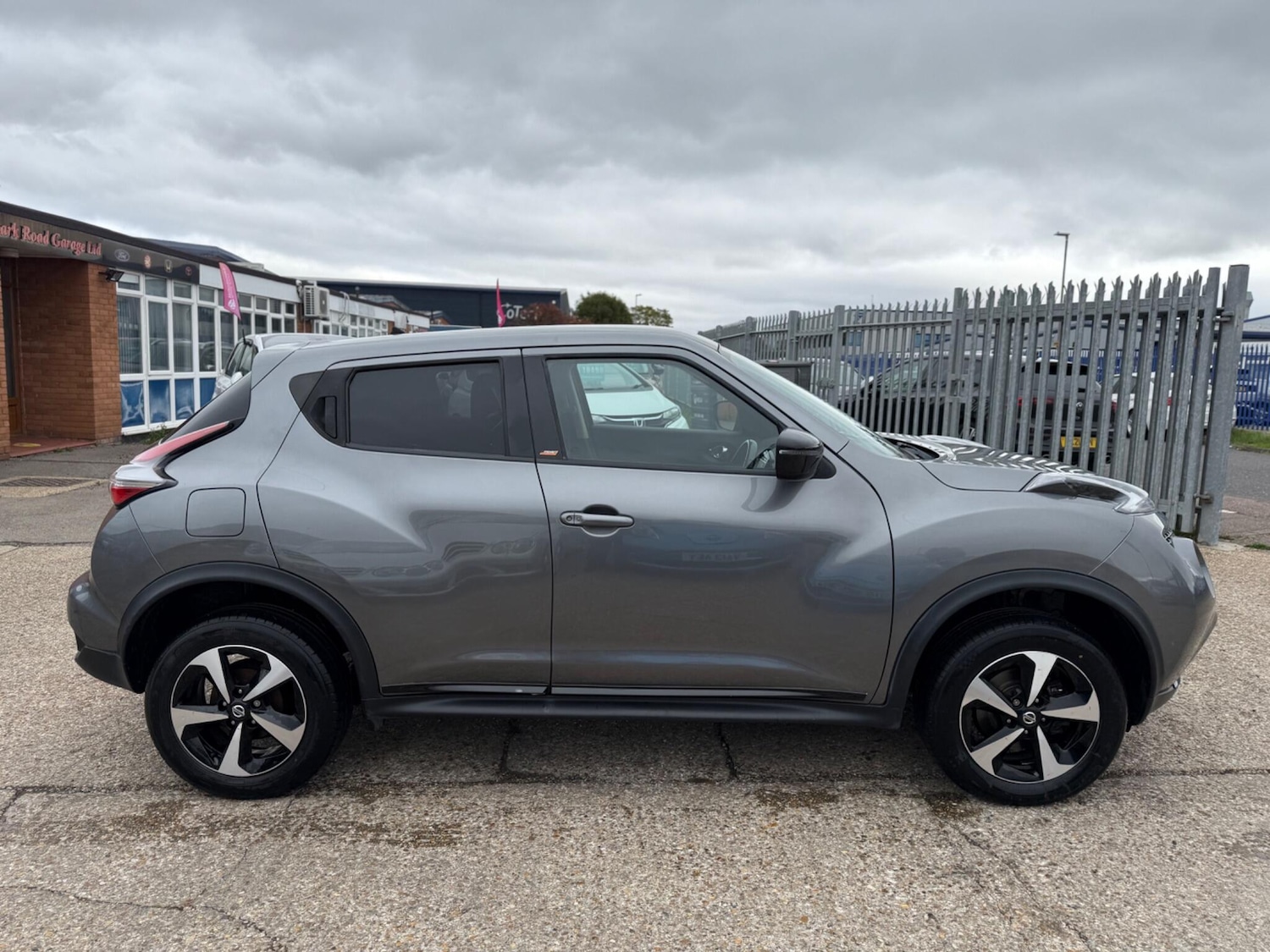 Used Nissan Juke 2019 for sale - 76295984: Photo 2