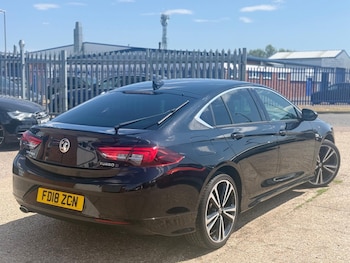 Used Vauxhall Insignia 2018 for sale - 79292504: Photo