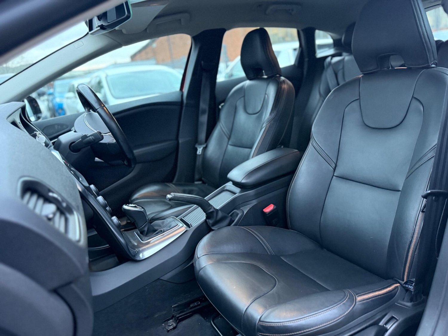 Used Volvo V40 Cross Country 2014 for sale - 77144432: Photo 11