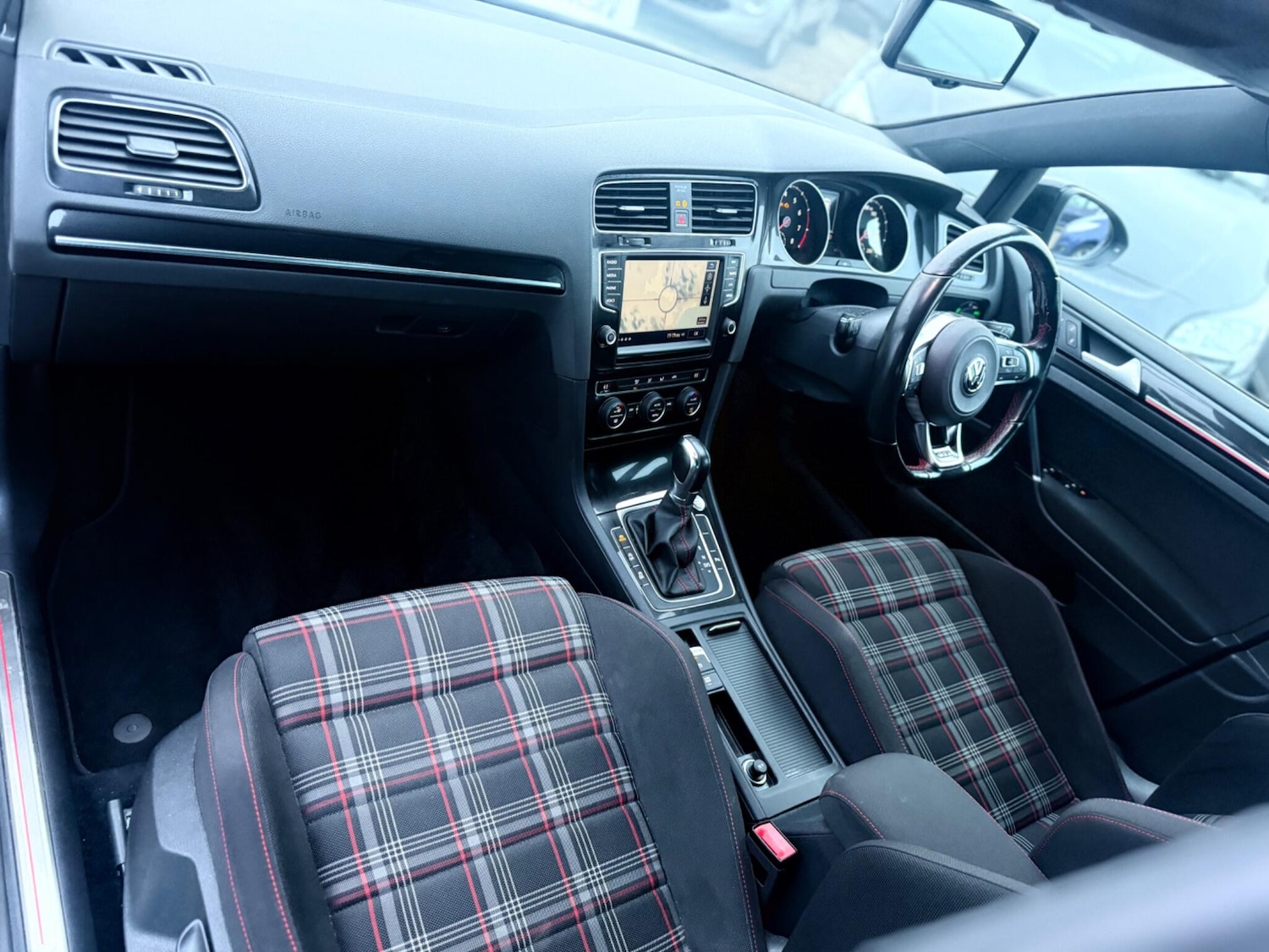 Used Volkswagen Golf 2026 for sale - 77331963: Photo 14