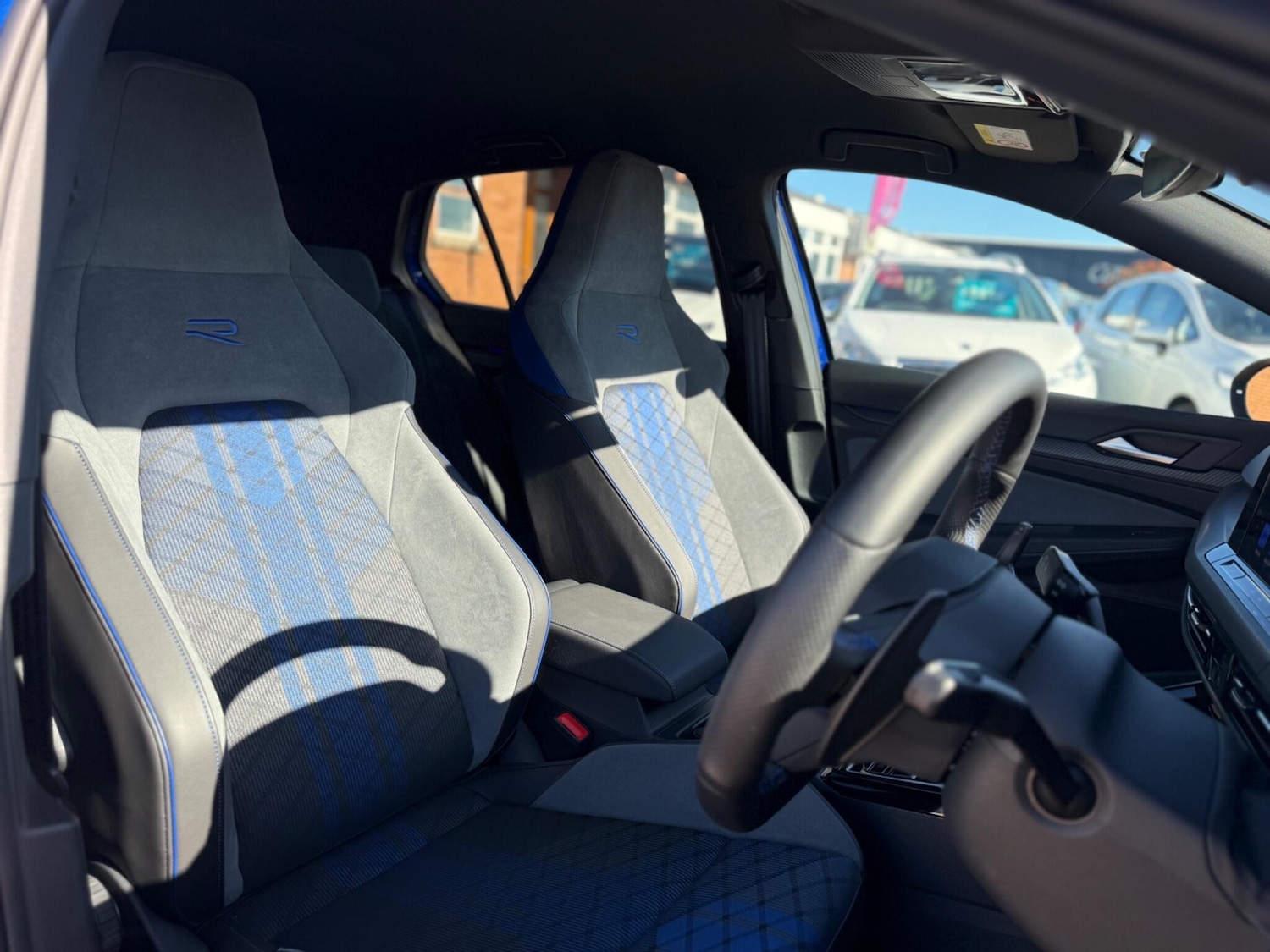 Used Volkswagen Golf 2025 for sale - 76189729: Photo 17