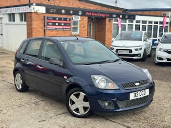 2006 (55) - 1.4 Zetec Climate Durashift EST 5dr