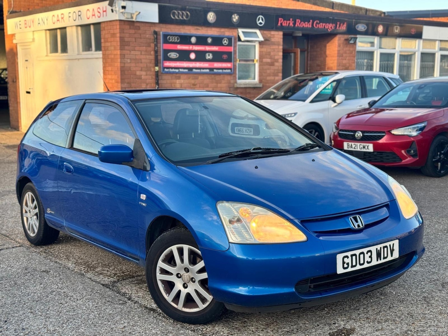 Used Honda Civic 2003 for sale - 76446480: Photo 1