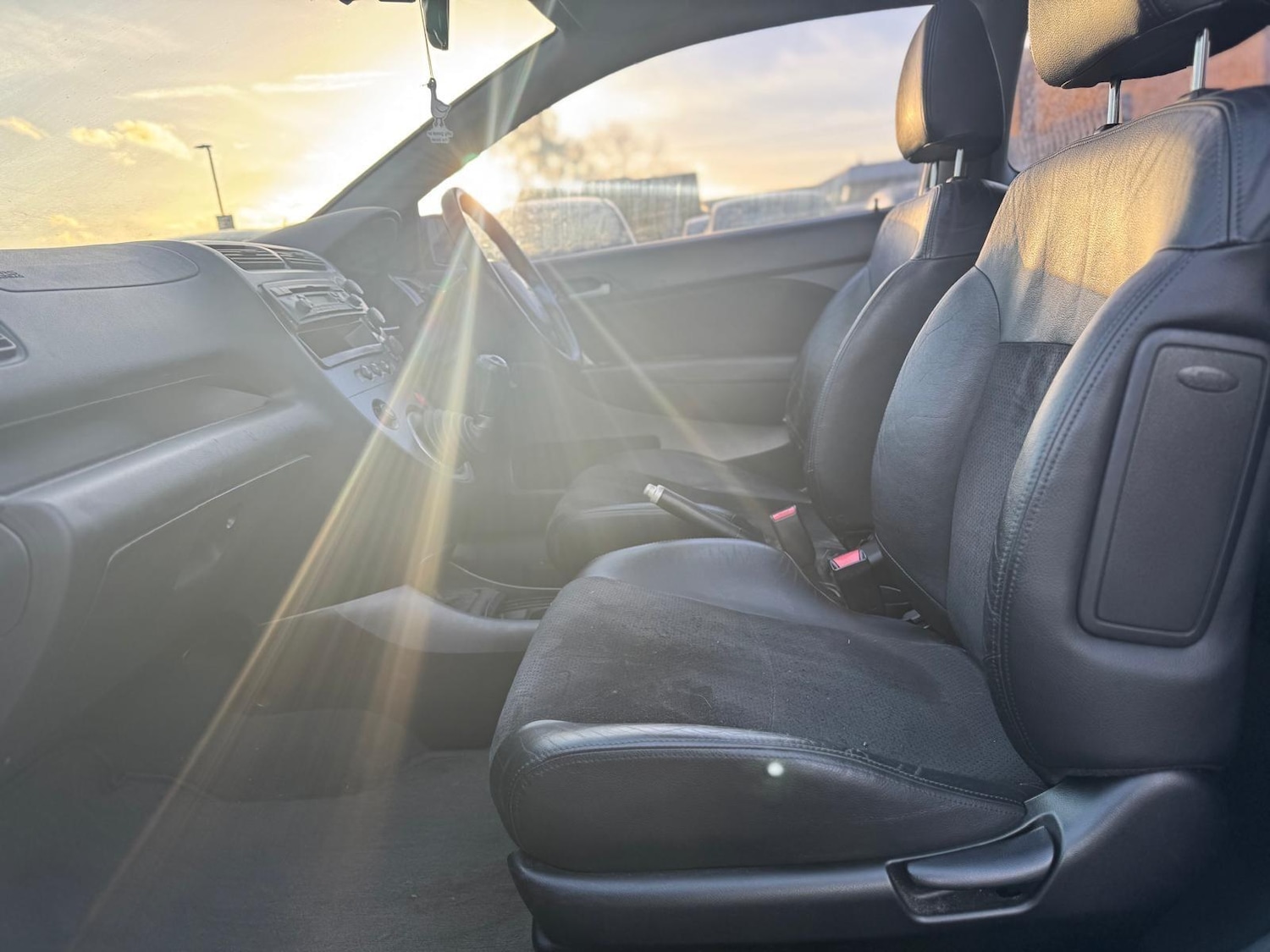 Used Honda Civic 2003 for sale - 76446480: Photo 11