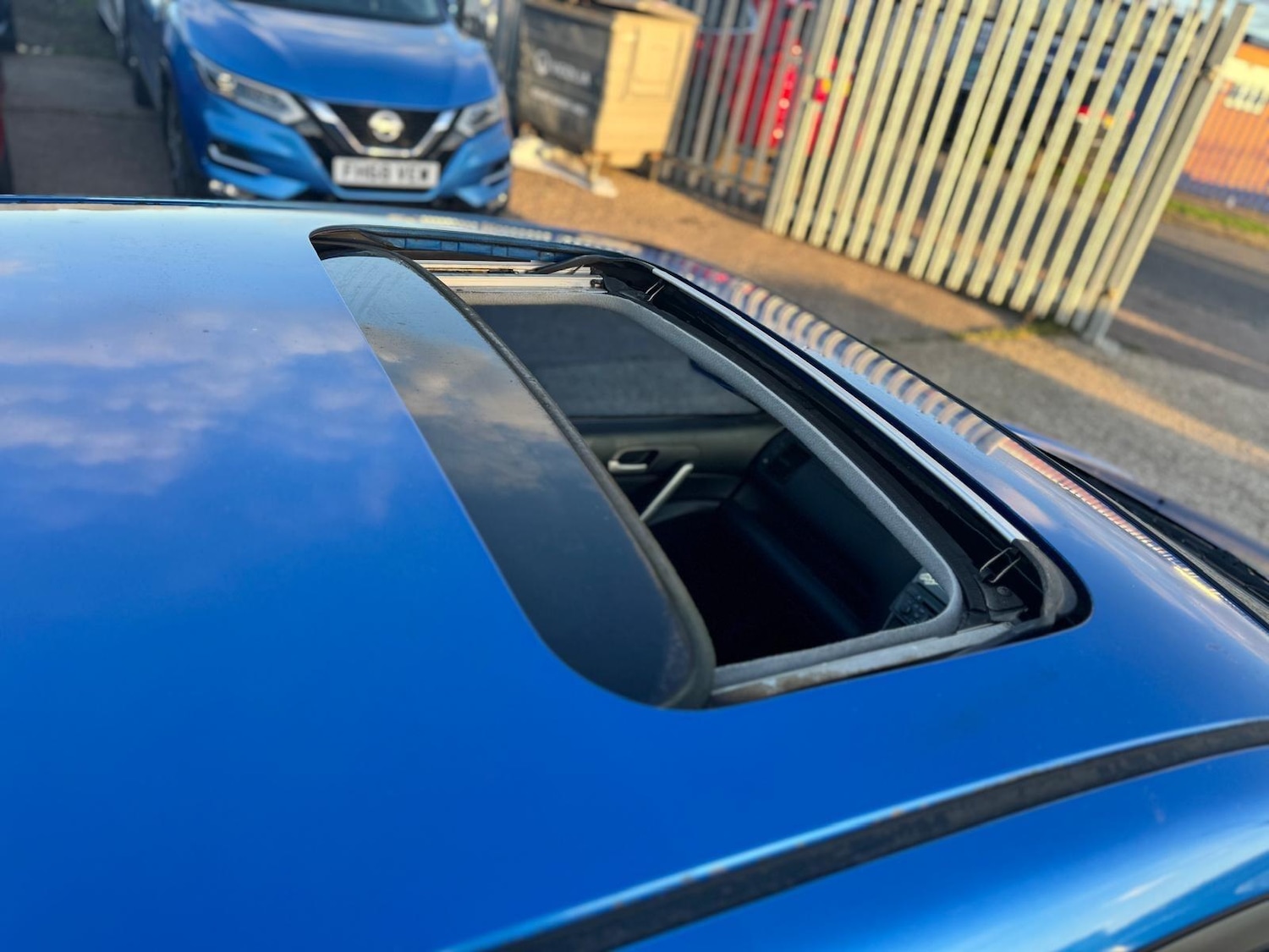 Used Honda Civic 2003 for sale - 76446480: Photo 8