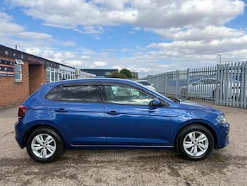 Used Volkswagen Polo 2019 for sale - 79634520: Photo