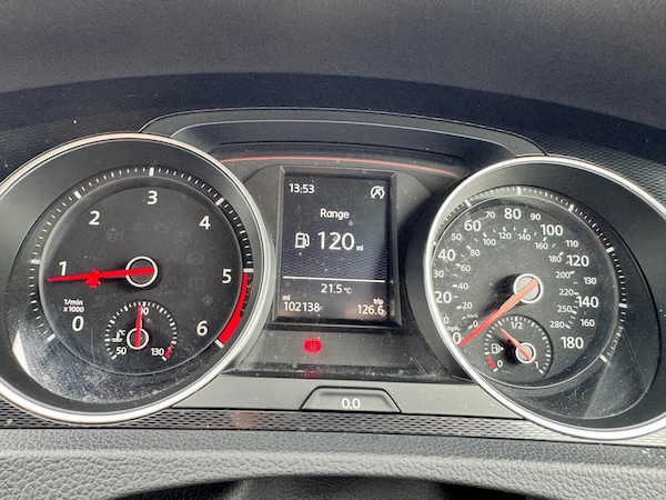 Used Volkswagen Golf 2014 for sale - 75257316: Photo 16