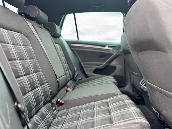 Used Volkswagen Golf 2014 for sale - 75257316: Photo 21