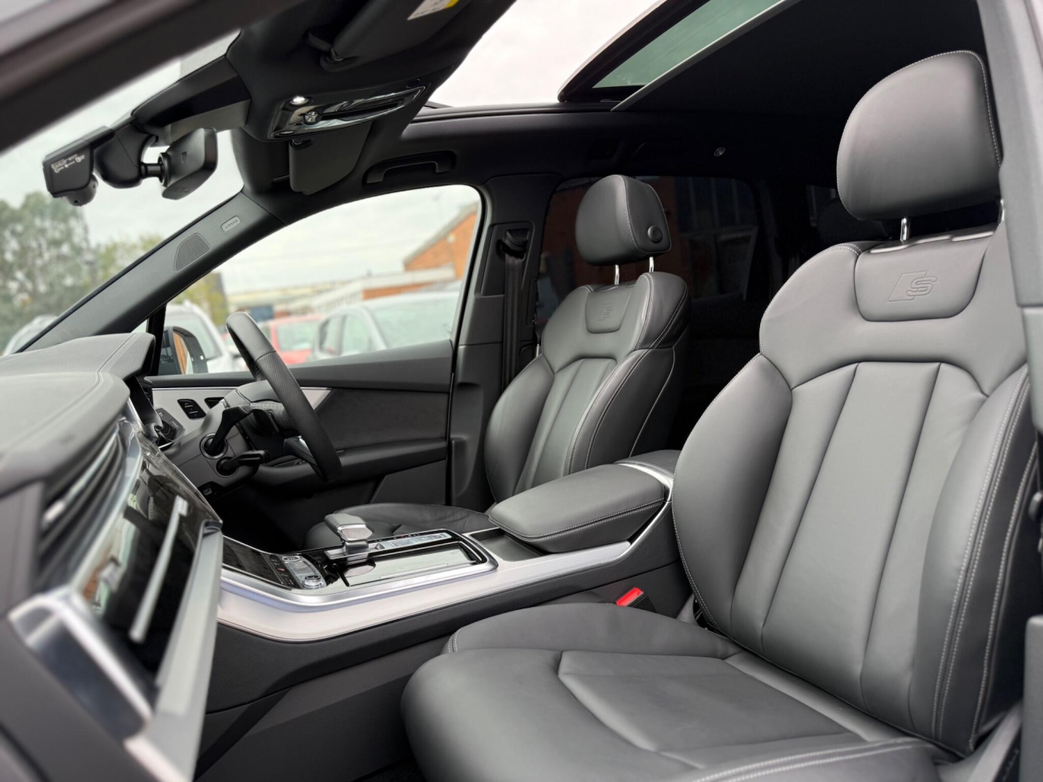 Used Audi Q7 2025 for sale - 76377519: Photo 15