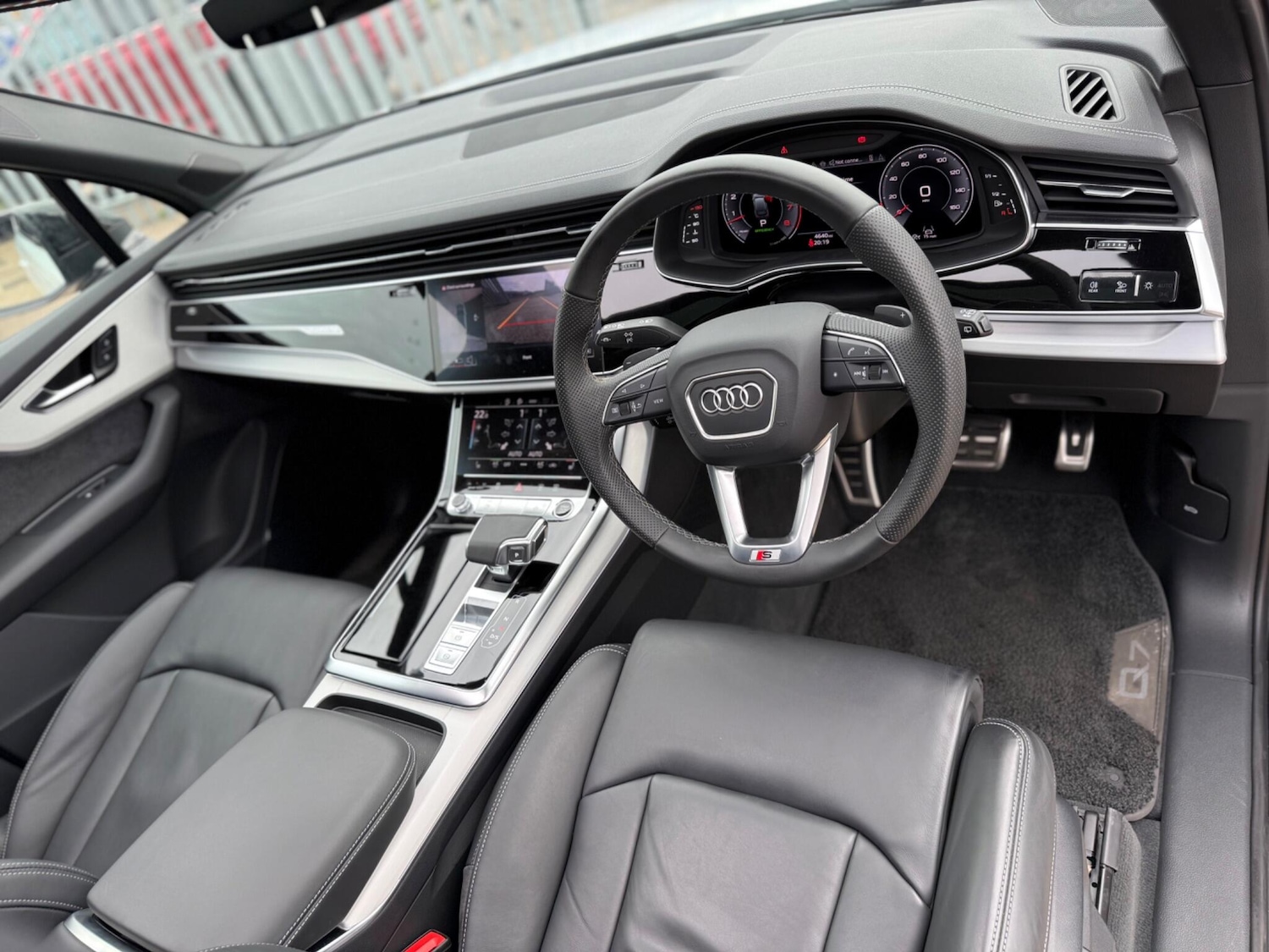 Used Audi Q7 2025 for sale - 76377519: Photo 18