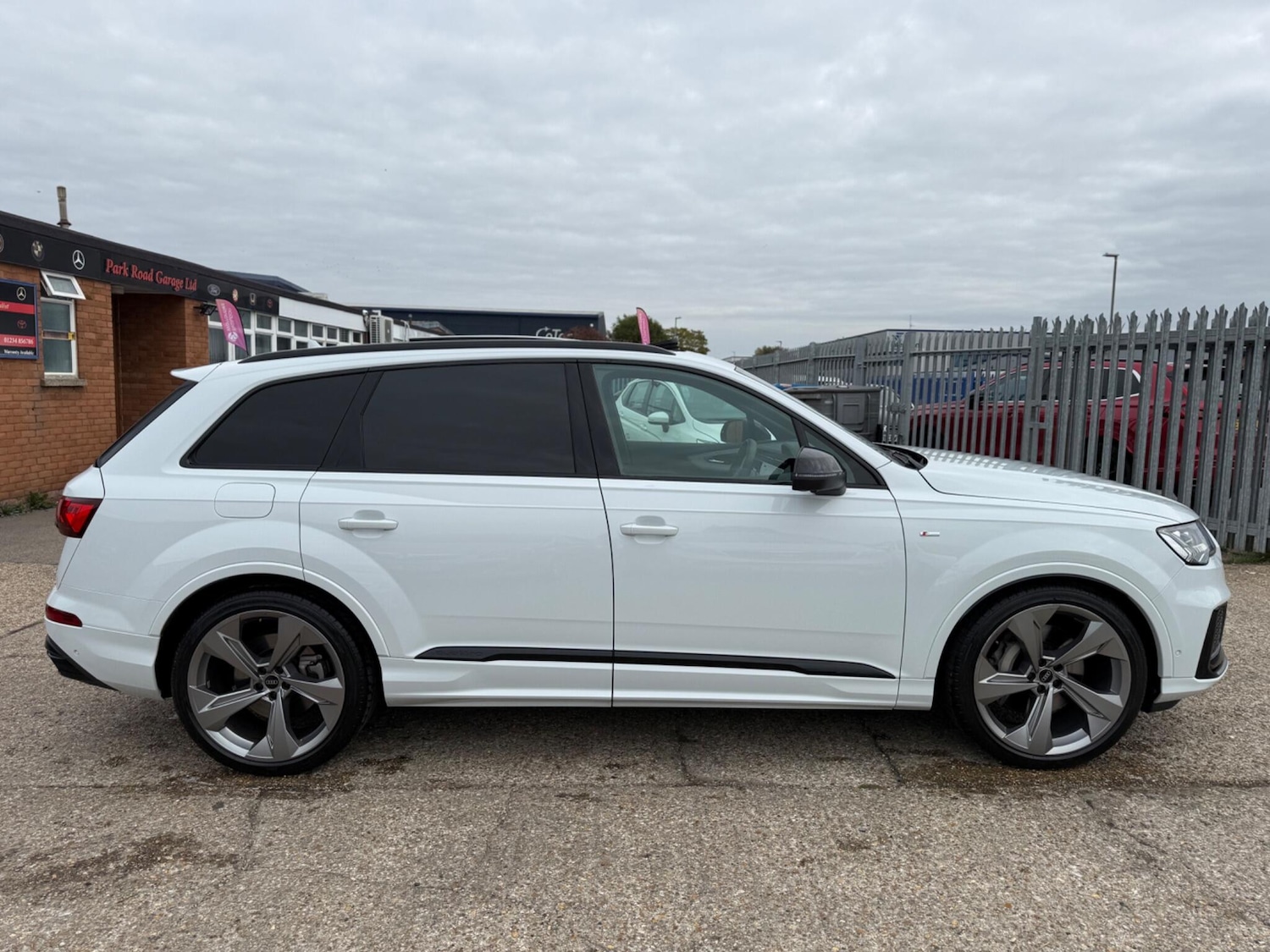 Used Audi Q7 2025 for sale - 76377519: Photo 2