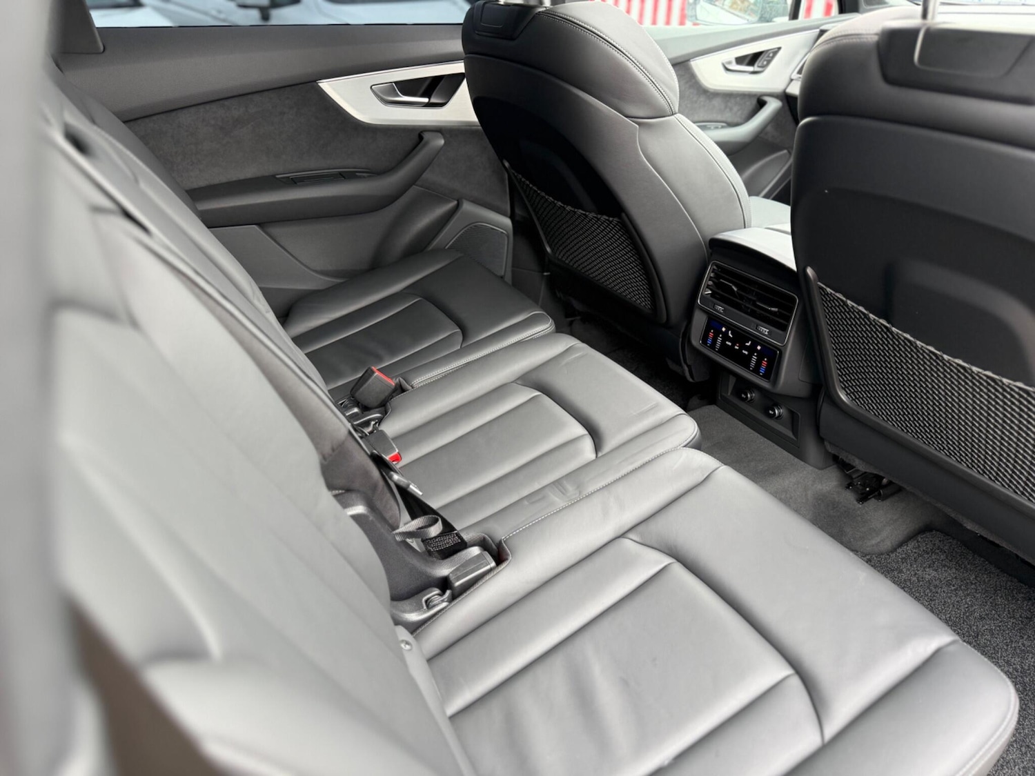 Used Audi Q7 2025 for sale - 76377519: Photo 33