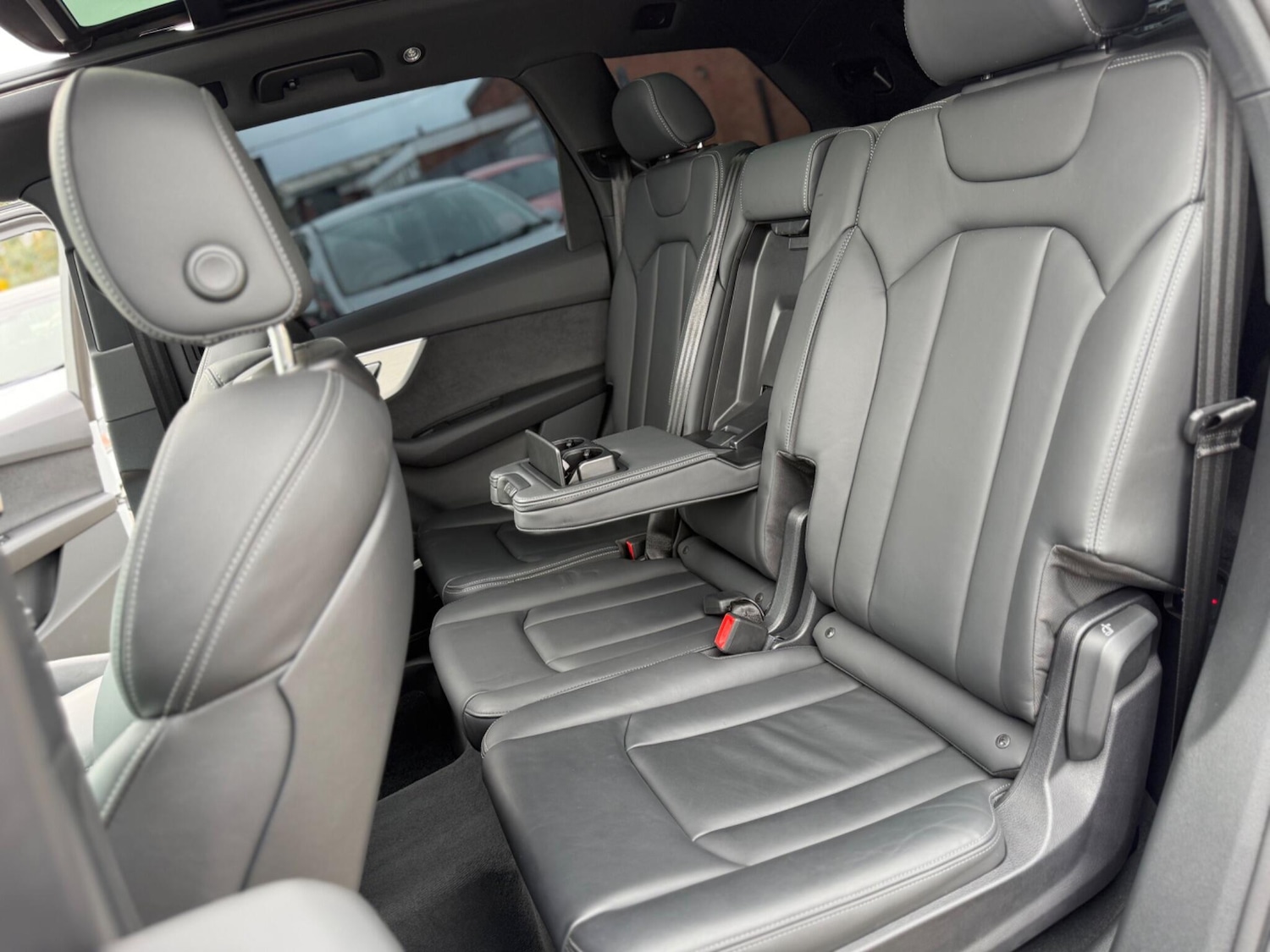 Used Audi Q7 2025 for sale - 76377519: Photo 38