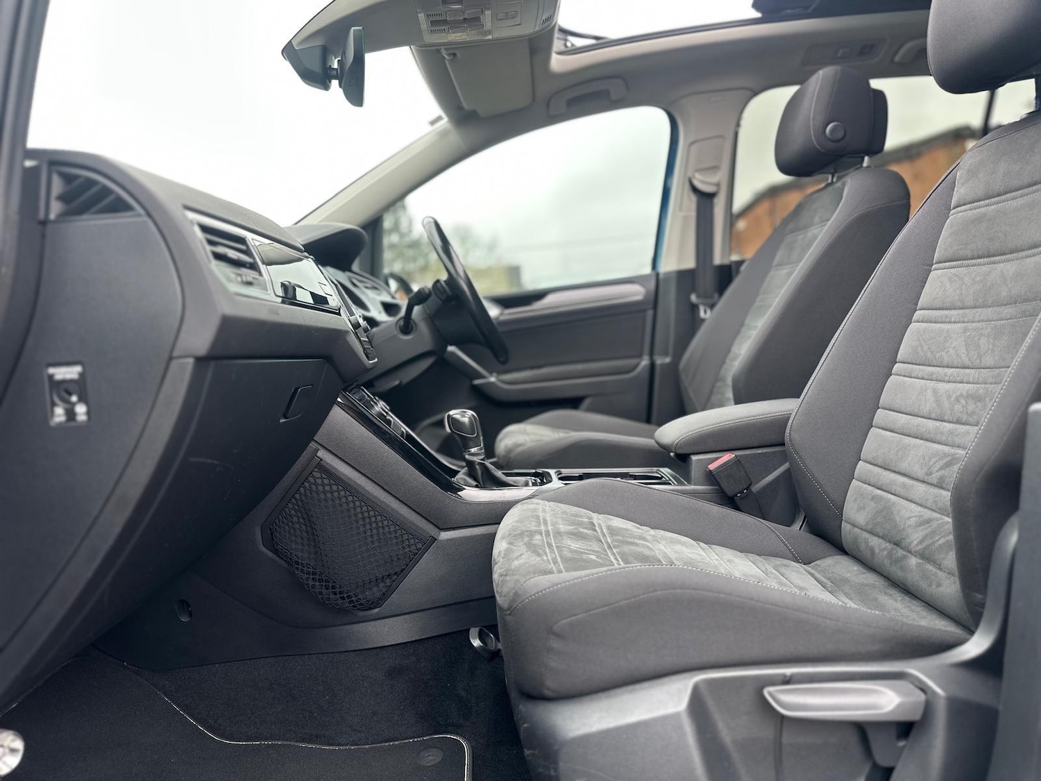 Used Volkswagen Touran for sale - 77611599: Photo 10