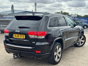 Used Jeep Grand Cherokee 2016 for sale - 75268240: Photo